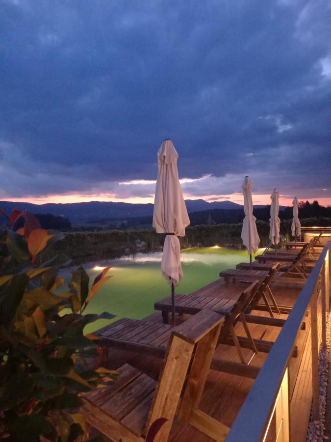Glamping Maleric With Natural Pool Dragatuš Exteriör bild